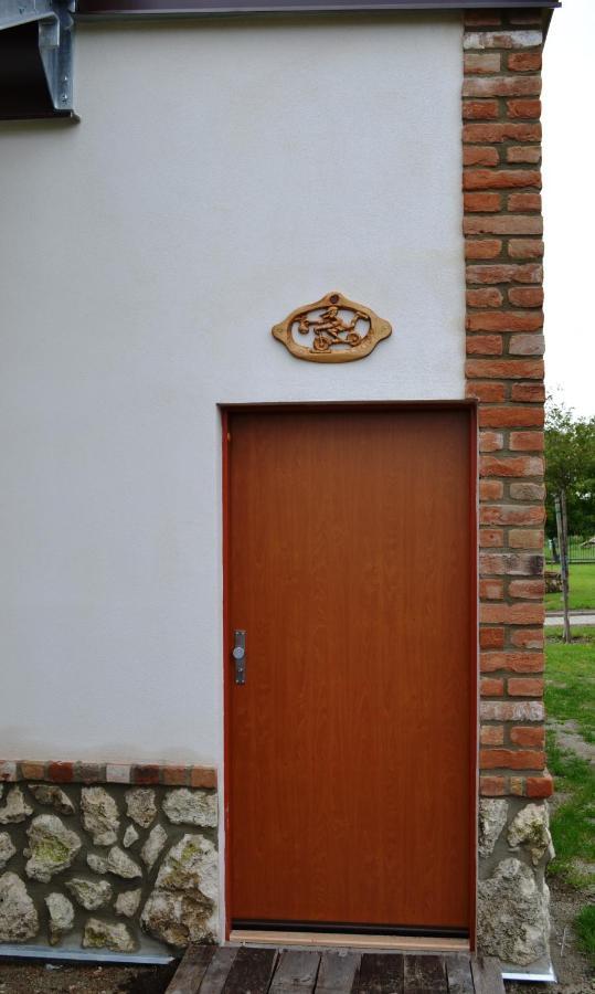 Penzion Sedlecka Vina Sedlec  Bagian luar foto