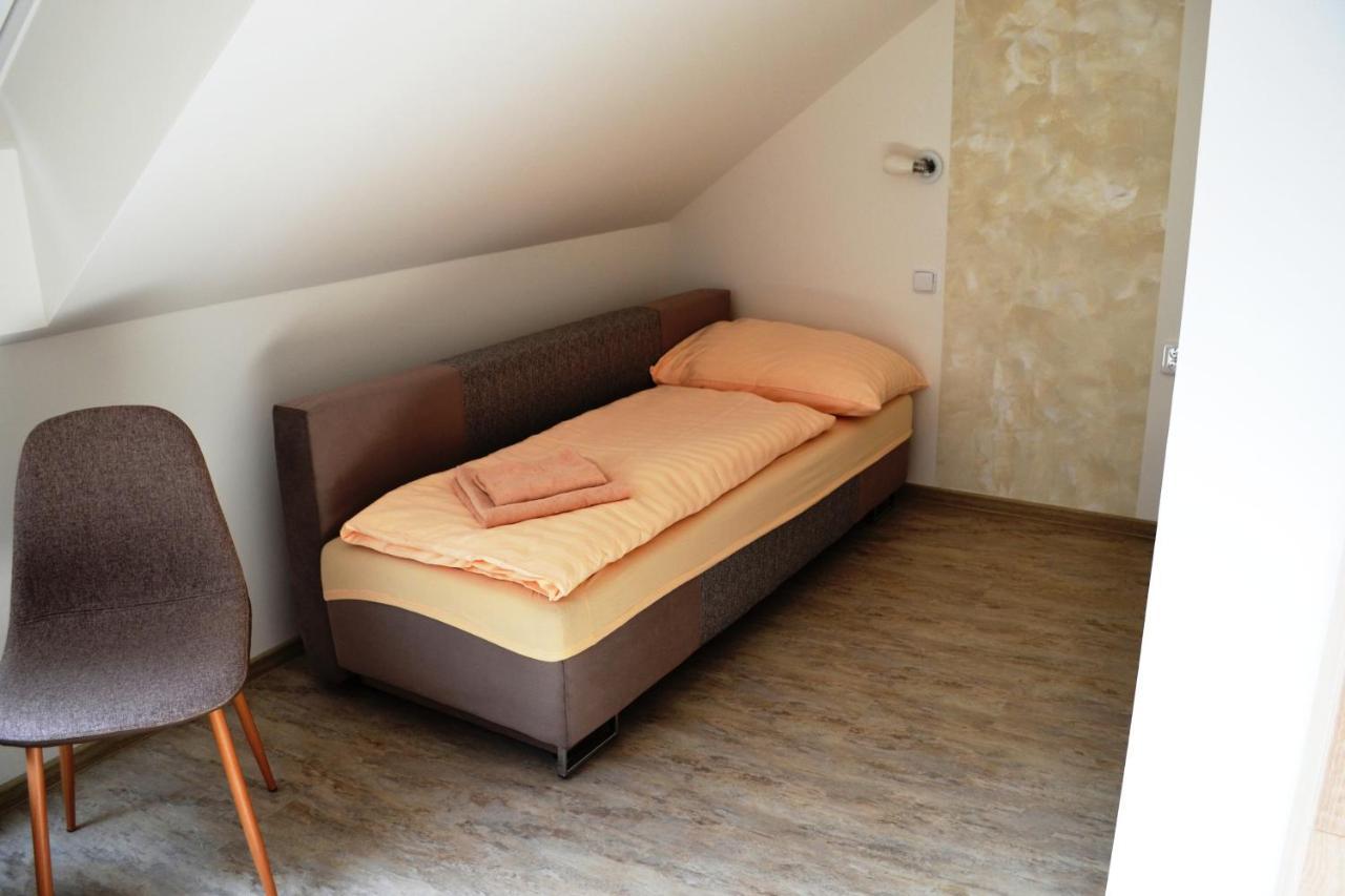 Penzion Sedlecka Vina Sedlec  Bagian luar foto